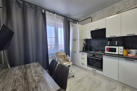 Продаётся уютная квартира с видом на горы | Остаётся вся мебель и техника